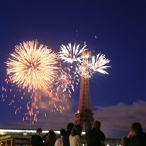 Réveillon nouvel an Paris | Soirée jour de l'an Paris | Bateau Belle Vallée